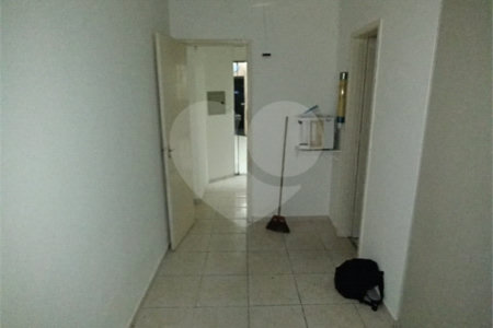 Sala à venda ou para alugar em Bangu, Rio de Janeiro, RJ