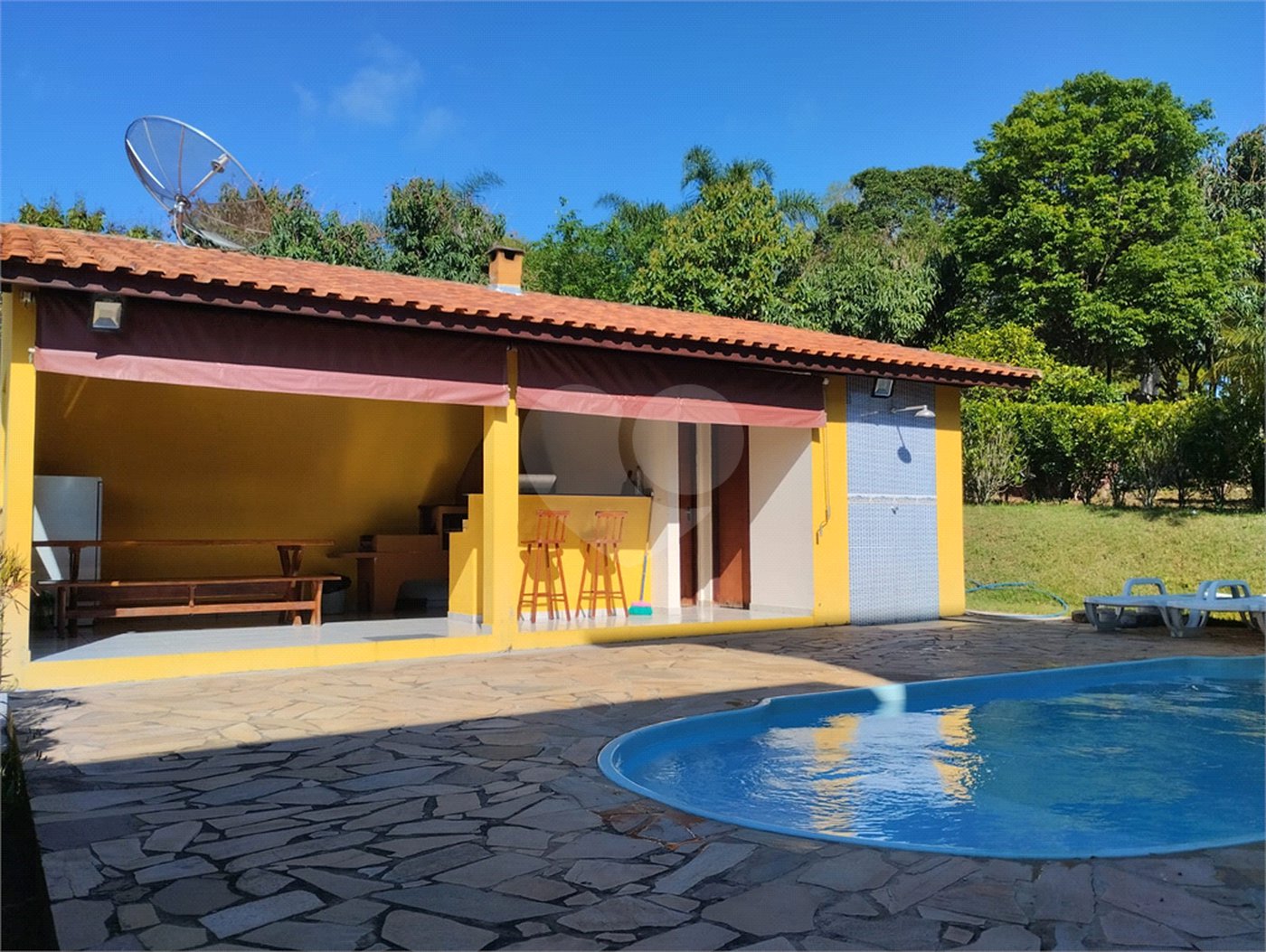 Chácara à venda com 2 quartos em Portal dos Pássaros, Alambari, SP
