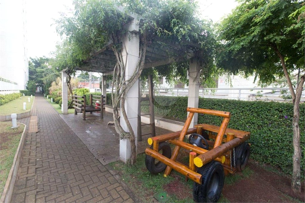 Apartamento à venda com 3 quartos, sendo 1 suíte,  em Vila Carrão, São Paulo, SP