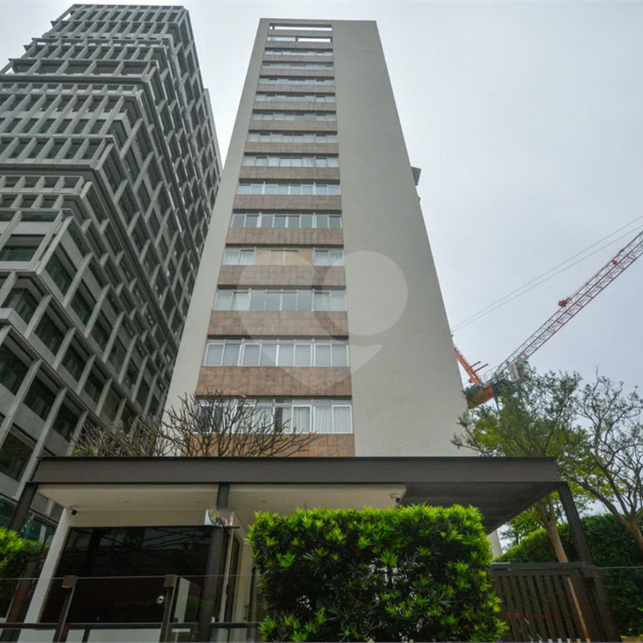 Apartamento com 2 quartos á venda em Itaim Bibi, São Paulo - SP