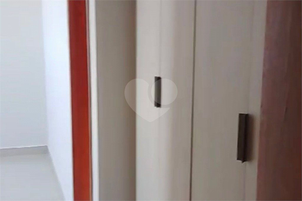 Apartamento à venda com 2 quartos, sendo 1 suíte, em Jardim Shangri-lá, Itapetininga, SP