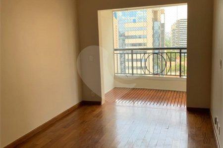 Apartamento à venda com 2 quartos, sendo 1 suíte,  em Indianópolis, São Paulo, SP