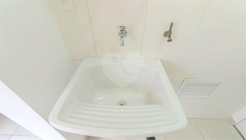 Apartamento à venda com 2 quartos, sendo 1 suíte,  em Bela Vista, São Paulo, SP