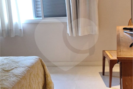 Casa à venda com 3 suítes em Condomínio Flamboyant-b, Atibaia, SP