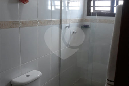 Casa à venda com 3 quartos, sendo 1 suíte,  em Vila Suissa, Mogi das Cruzes, SP