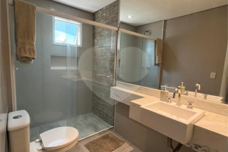 Apartamento à venda com 3 quartos, sendo 2 suítes, em Vila Mariana, São Paulo, SP
