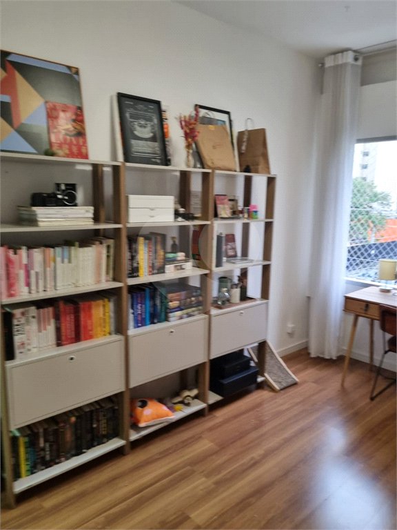Apartamento à venda com 2 quartos em Moema, São Paulo, SP