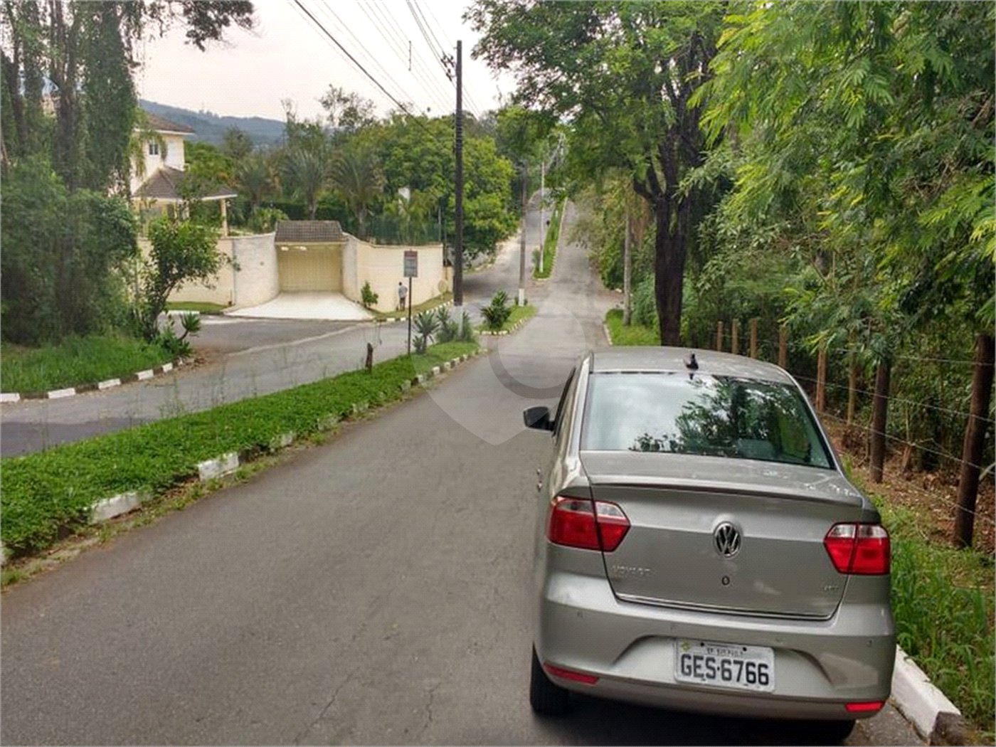 Terreno à venda no condomínio Sausalito, Mairiporã - SP