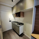 Studio de 35m2 à venda reformado com varanda na Vila Clementino