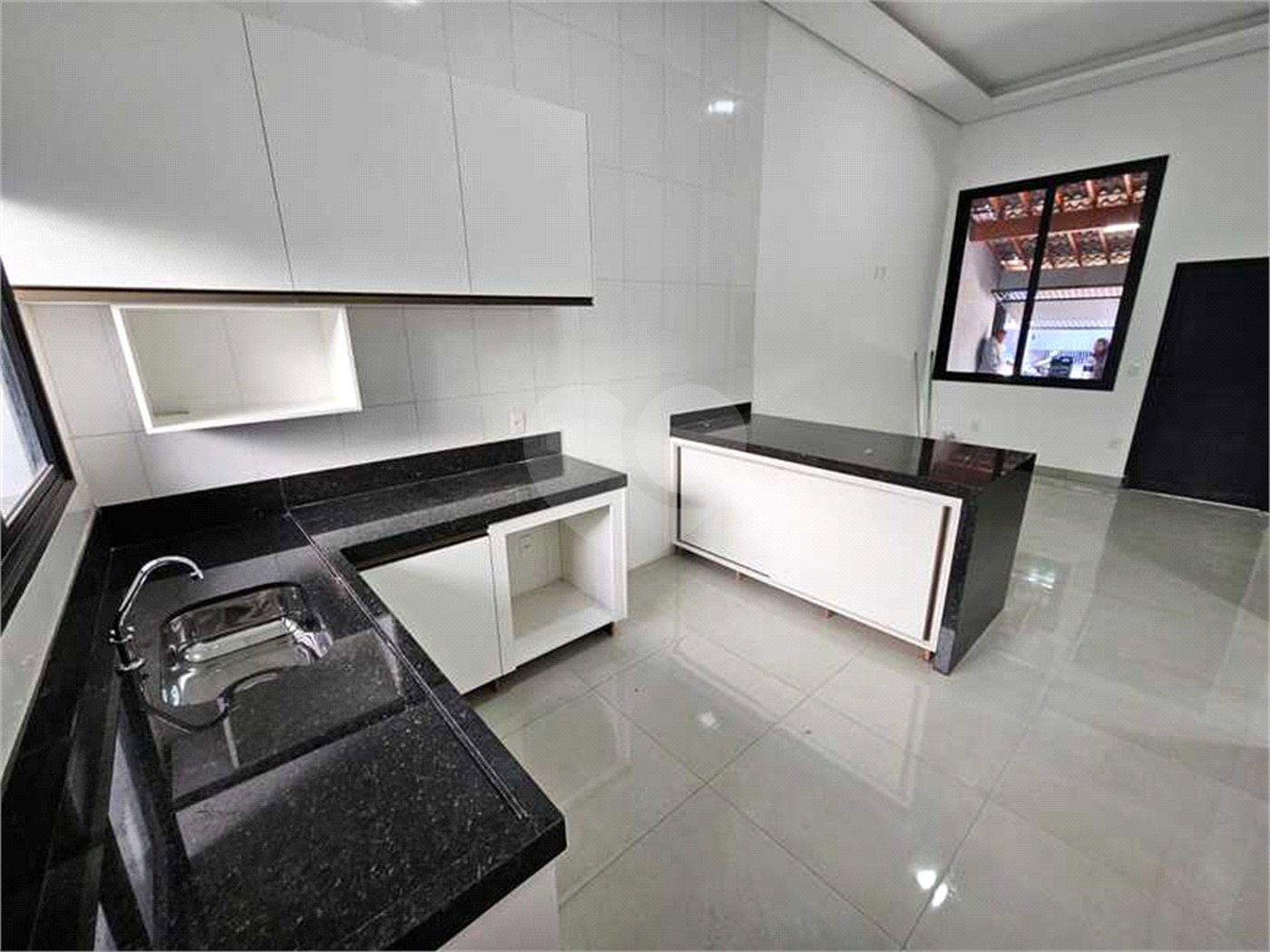 Casa à venda com 2 quartos, sendo 1 suíte, em Jardim dos Colibris, Indaiatuba, SP