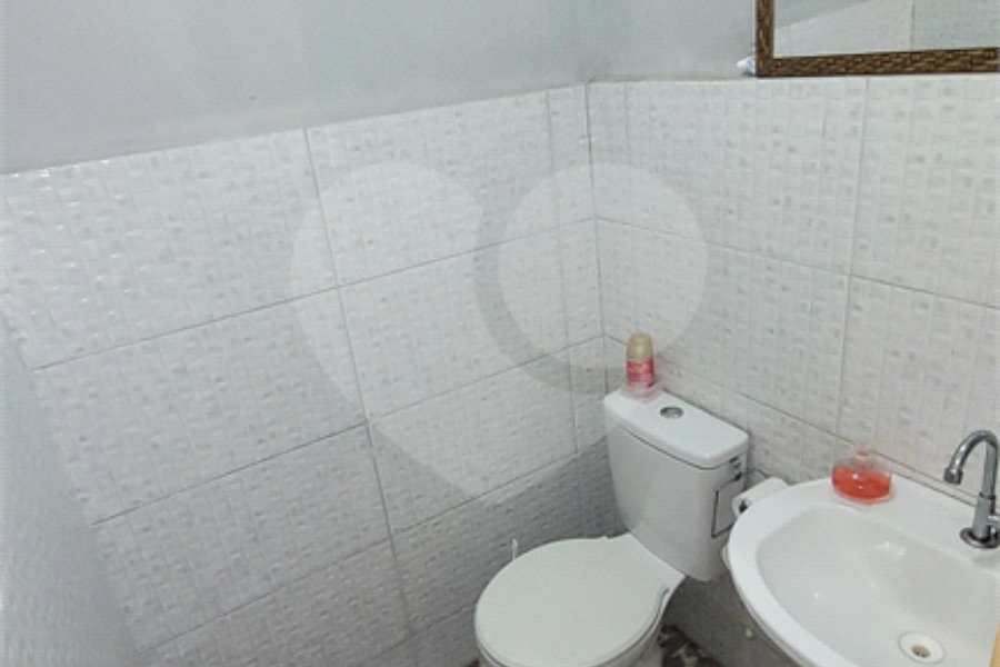 Casa à venda com 4 quartos, sendo 1 suíte, em Vila Maria, São Paulo, SP