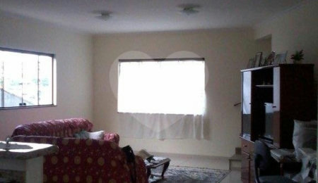 Casa à venda com 2 quartos, sendo 1 suíte,  em Jardim City, Guarulhos, SP