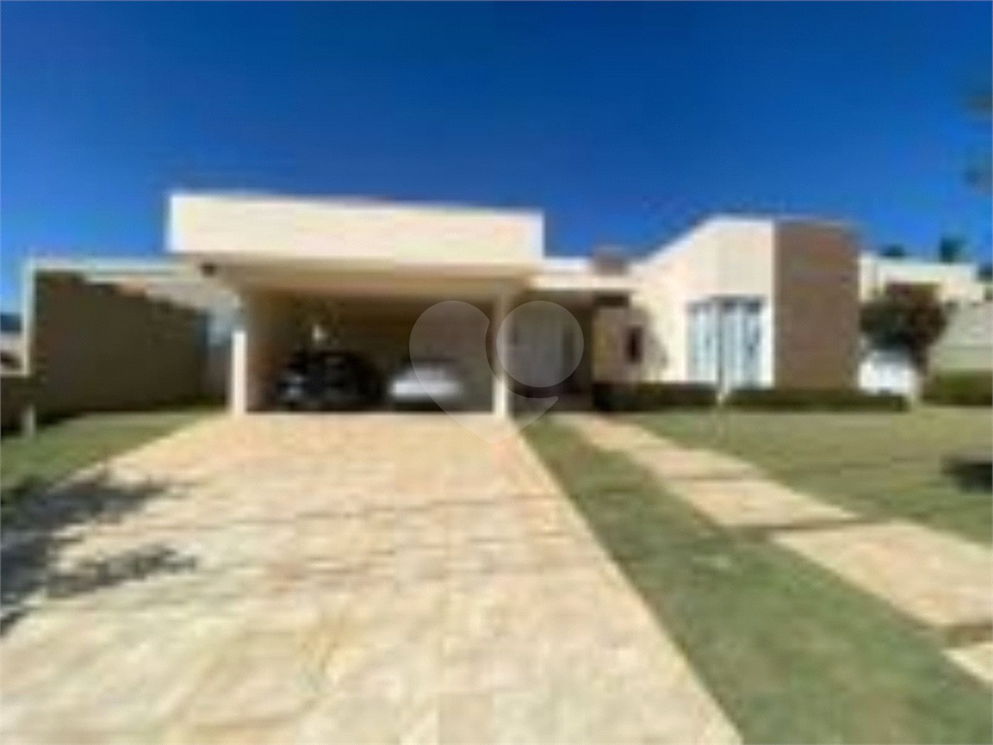 Casa à venda com 4 suítes no condomínio Ipê Velho, Vinhedo - SP