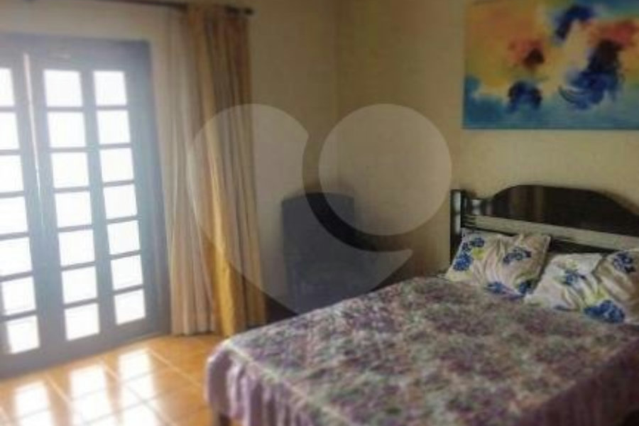 Sobrado à venda com 4 quartos, sendo 1 suíte,  em Freguesia do Ó, São Paulo, SP