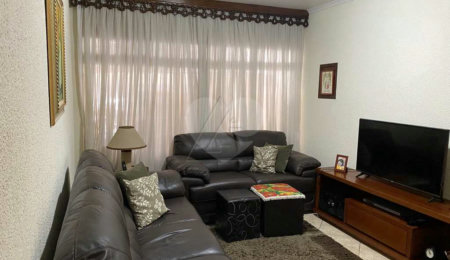 Sobrado à venda com 3 quartos, sendo 1 suíte,  em Vila Sônia, São Paulo, SP