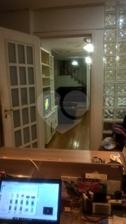 SOBRADO COM 04 DORMITÓRIOS, 02 VAGAS NO CAMPO BELO