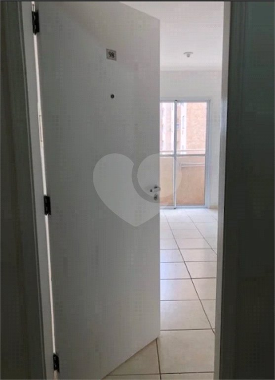 Apartamento no Condomínio Residencial Vitale, localizado na cidade de Ribeirão Preto/SP .