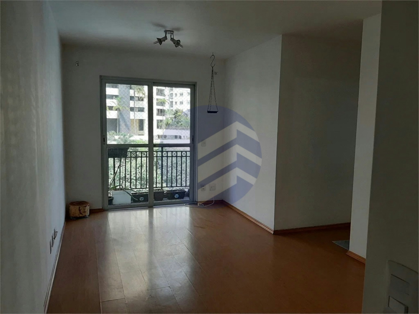 Apartamento à venda ou para alugar com 3 quartos, sendo 1 suíte, em Vila Suzana, São Paulo - SP