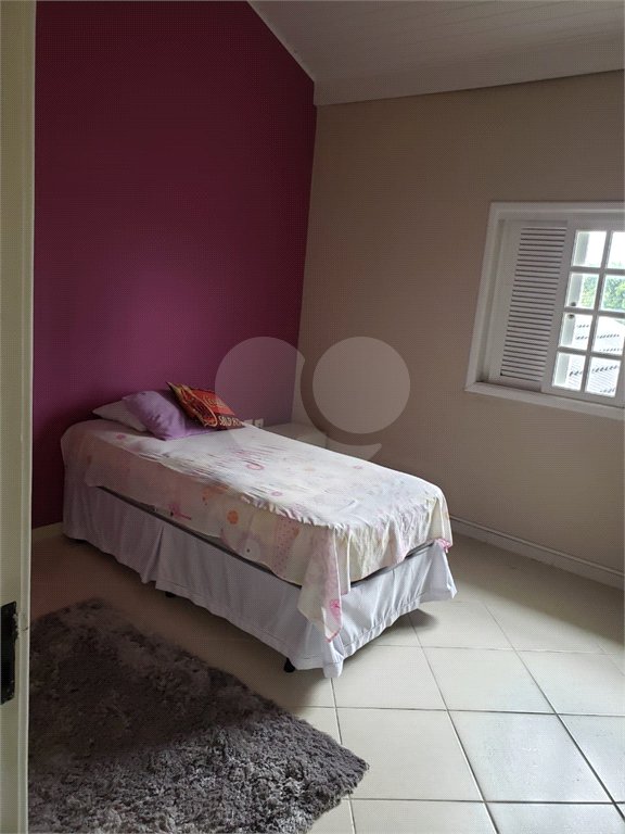 Casa à venda com 6 quartos, sendo 3 suítes, em Alto Ipiranga, Mogi das Cruzes, SP