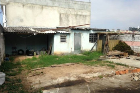 Terreno à venda em Vila Júlia, Poá, SP