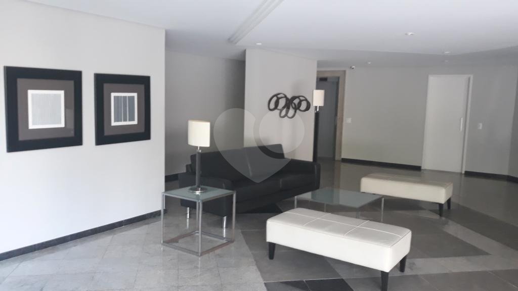 Apartamento à venda com 3 suítes em Vila Suzana, São Paulo, SP