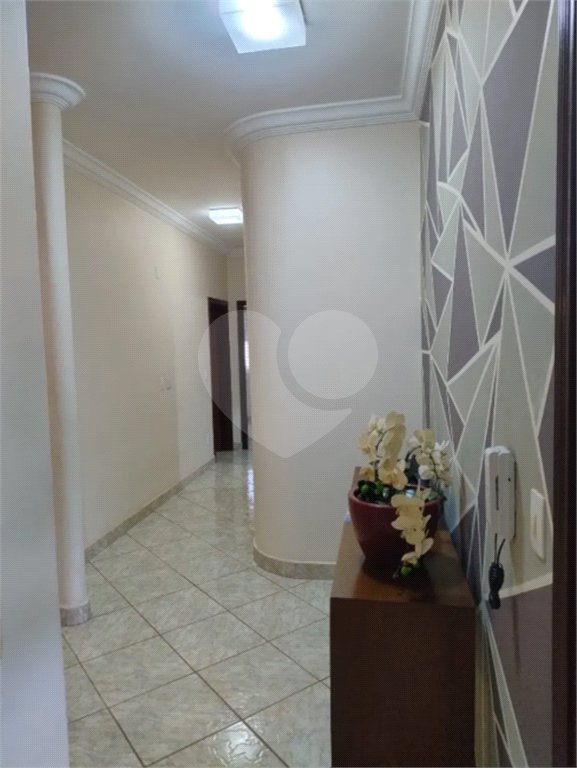 Sobrado à venda com 5 quartos, sendo 3 suítes, em Ribeirânia, Ribeirão Preto, SP