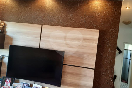 Apartamento à venda com 3 quartos, sendo 1 suíte,  em Vila Pagano, Valinhos, SP