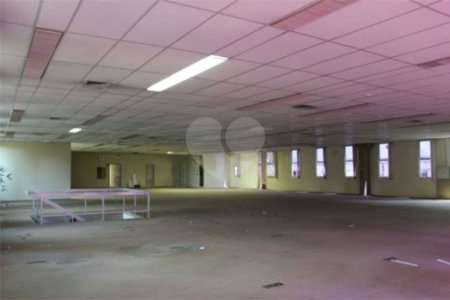 Prédio à venda em Jurubatuba, São Paulo, SP