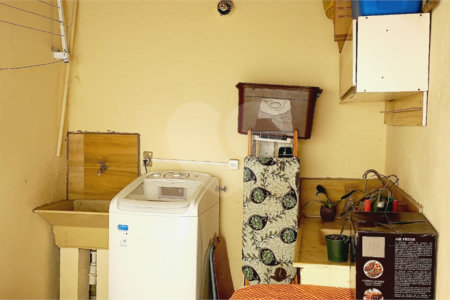 Casa à venda com 2 quartos em Vila Ursulina, Itaquaquecetuba, SP