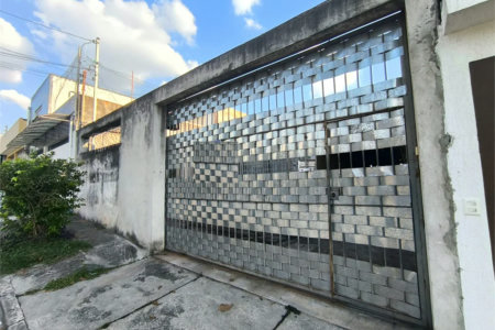 Casa à venda com 3 quartos, sendo 1 suíte, em Umarizal, São Paulo, SP