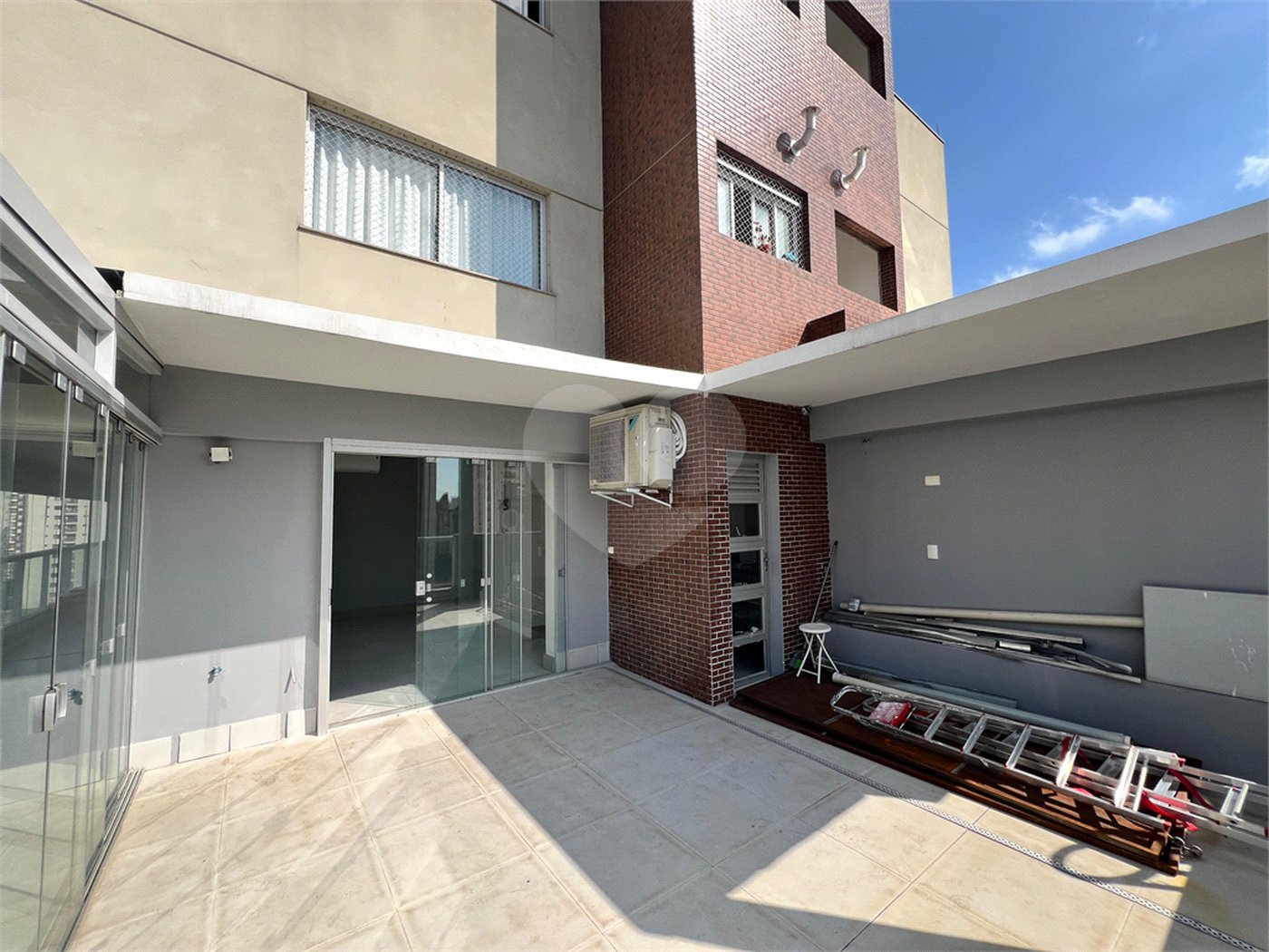 Apartamento à venda com 2 suítes em Indianópolis, São Paulo, SP