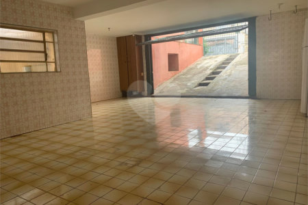 Casa à venda com 4 quartos, sendo 3 suítes, em Jardim Alvorada (zona Oeste), São Paulo, SP