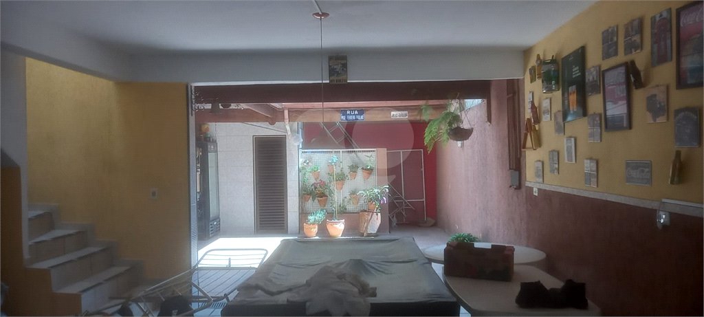 Casa à venda com 3 quartos, sendo 1 suíte,  em Vila Augusta, Guarulhos, SP