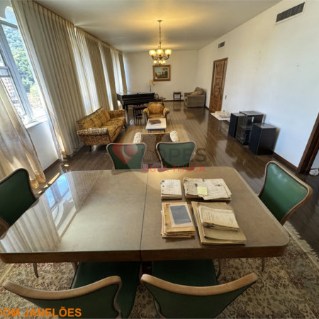 Apartamento à venda com 4 quartos, sendo 2 suítes,  em Tijuca, Rio de Janeiro, RJ