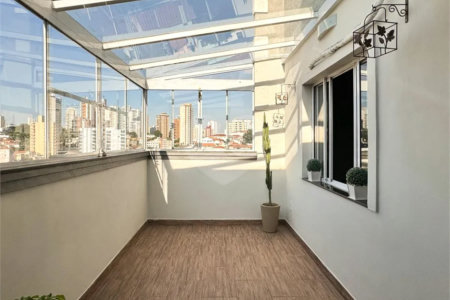 Casa à venda com 3 suítes em Água Fria, São Paulo, SP