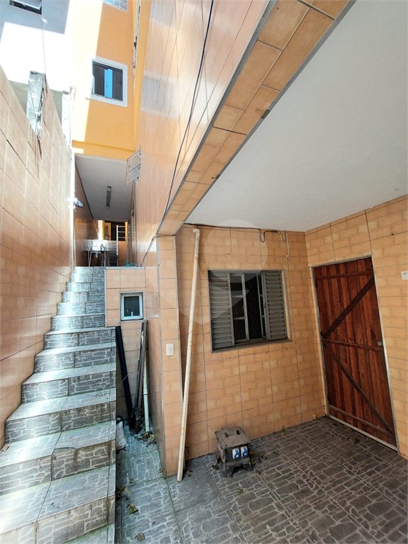 Sobrado à venda com 3 quartos, sendo 1 suíte, em Jaraguá, São Paulo, SP