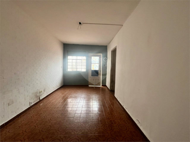 Casa à venda com 2 quartos em Vila Guarani, São Paulo, SP