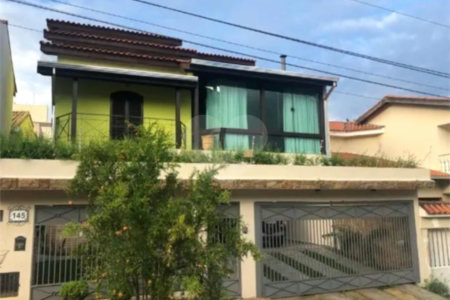 Casa à venda com 4 quartos, sendo 2 suítes,  em Jardim Pagliato, Sorocaba, SP