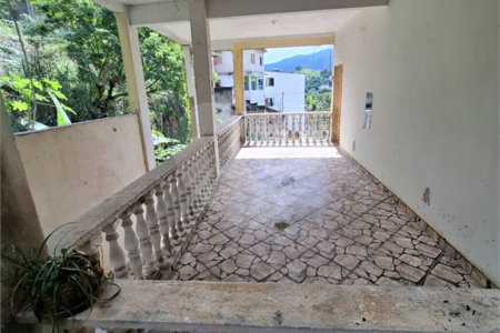 Casa à venda com 5 quartos em Santíssimo, Rio de Janeiro, RJ