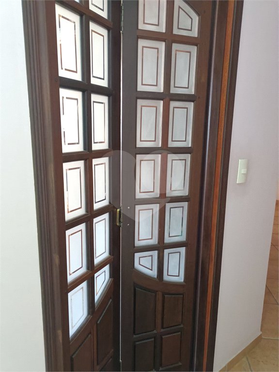 Sobrado à venda com 3 quartos, sendo 1 suíte, em Vila Paiva, São Paulo, SP