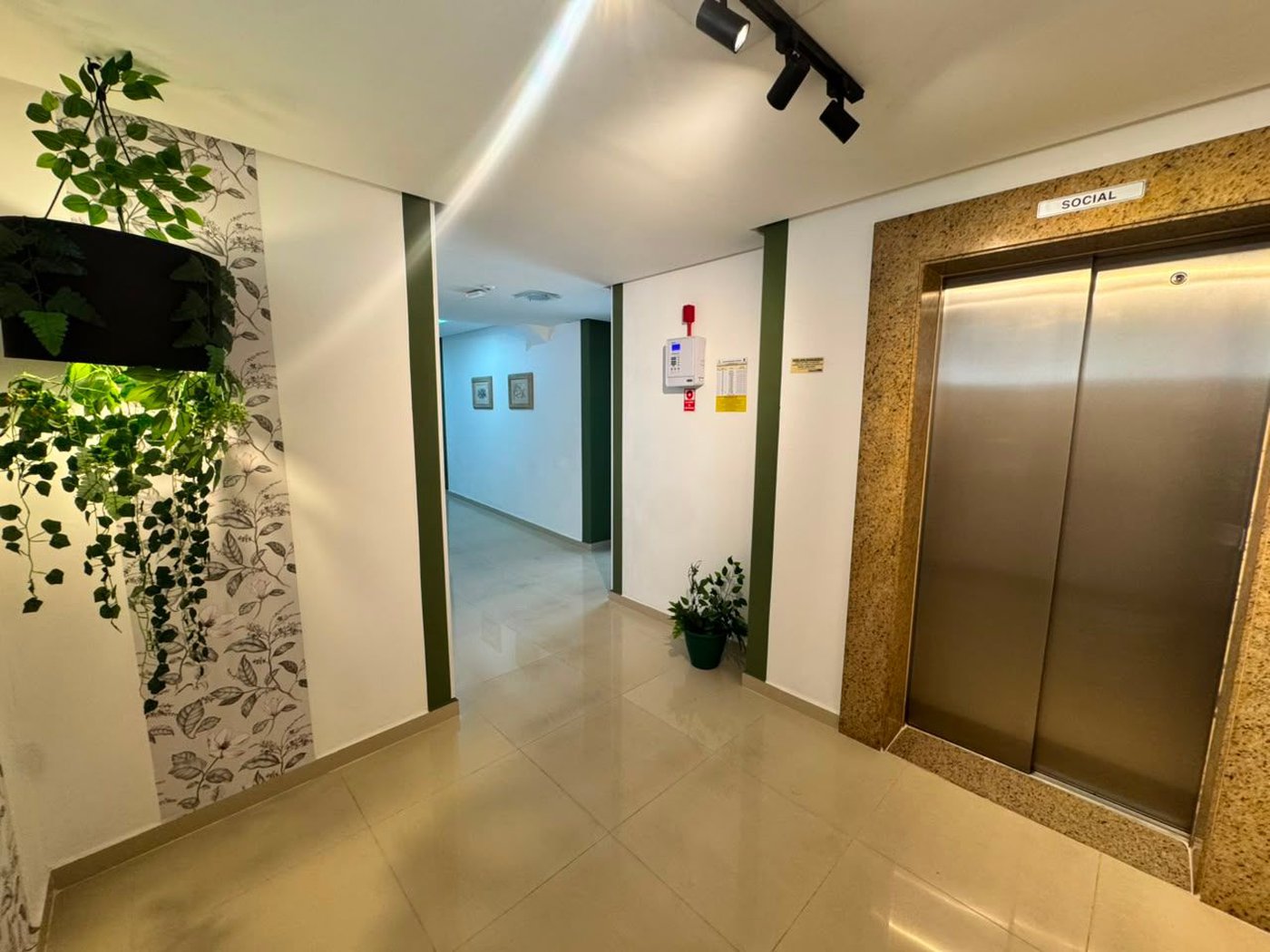 Apartamento com 2 dormitórios à venda, 83 m² por R$ 1.260.000,00 - Aparecida - Santos/SP