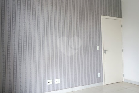 Sobrado à venda com 4 quartos, sendo 1 suíte, em Reserva San Gabriel, Ribeirão Preto, SP