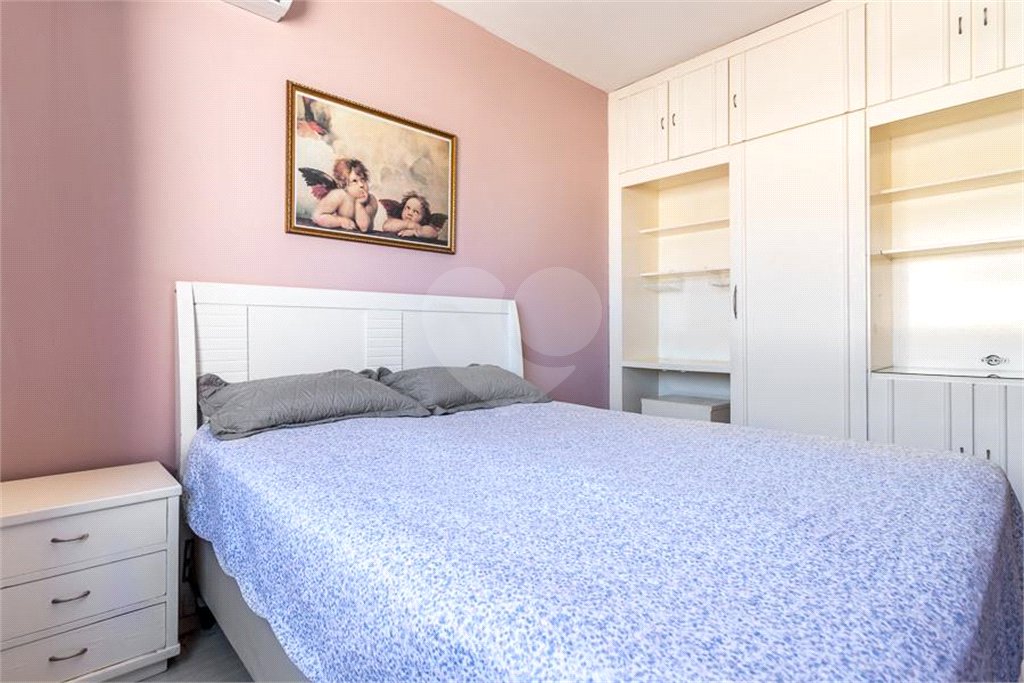 Apartamento à venda com 3 quartos, sendo 1 suíte, em Copacabana, Rio de Janeiro, RJ