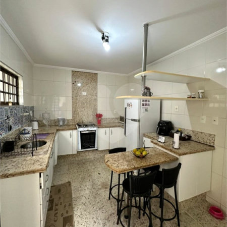 Sobrado à venda com 3 quartos, sendo 1 suíte,  em Mogi Moderno, Mogi das Cruzes, SP