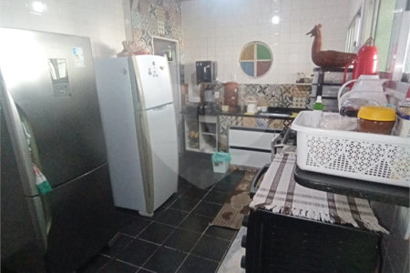 Casa à venda com 2 quartos, sendo 3 suítes, em Senador Vasconcelos, Rio de Janeiro, RJ