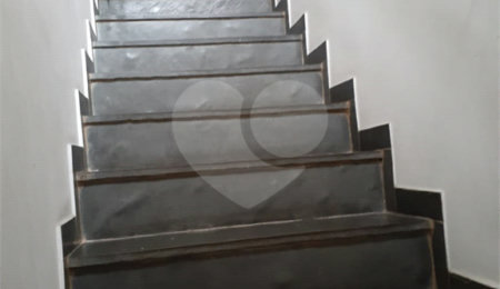 Sobrado à venda com 3 quartos, sendo 1 suíte,  em Vila Campo Grande, São Paulo, SP