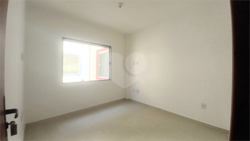 Apartamento à venda com 2 quartos, sendo 1 suíte, em Fluminense, São Pedro da Aldeia, RJ