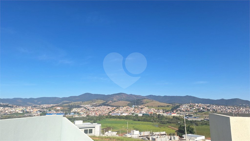 Casa à venda com 3 suítes no condomínio Residencial Alto da Floresta, Bom Jesus dos Perdões - SP