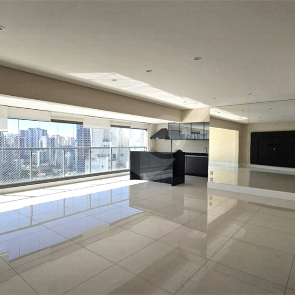 Apartamento à venda ou para alugar com 3 suítes em Chácara Santo Antônio, São Paulo, SP