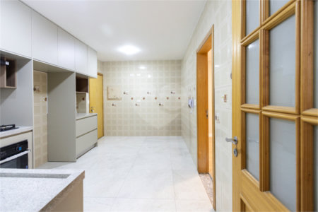 Apartamento à venda com 3 quartos, sendo 1 suíte, em Perdizes, São Paulo, SP